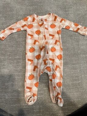 Caden Lane Orange Pumpkin & Pie Print Footed One-Piece